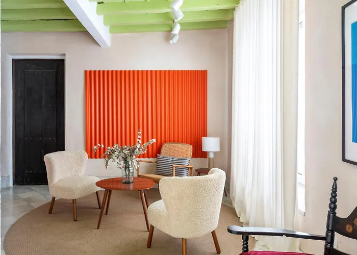Magno Apartments Almirante Hoyos House Sevilla